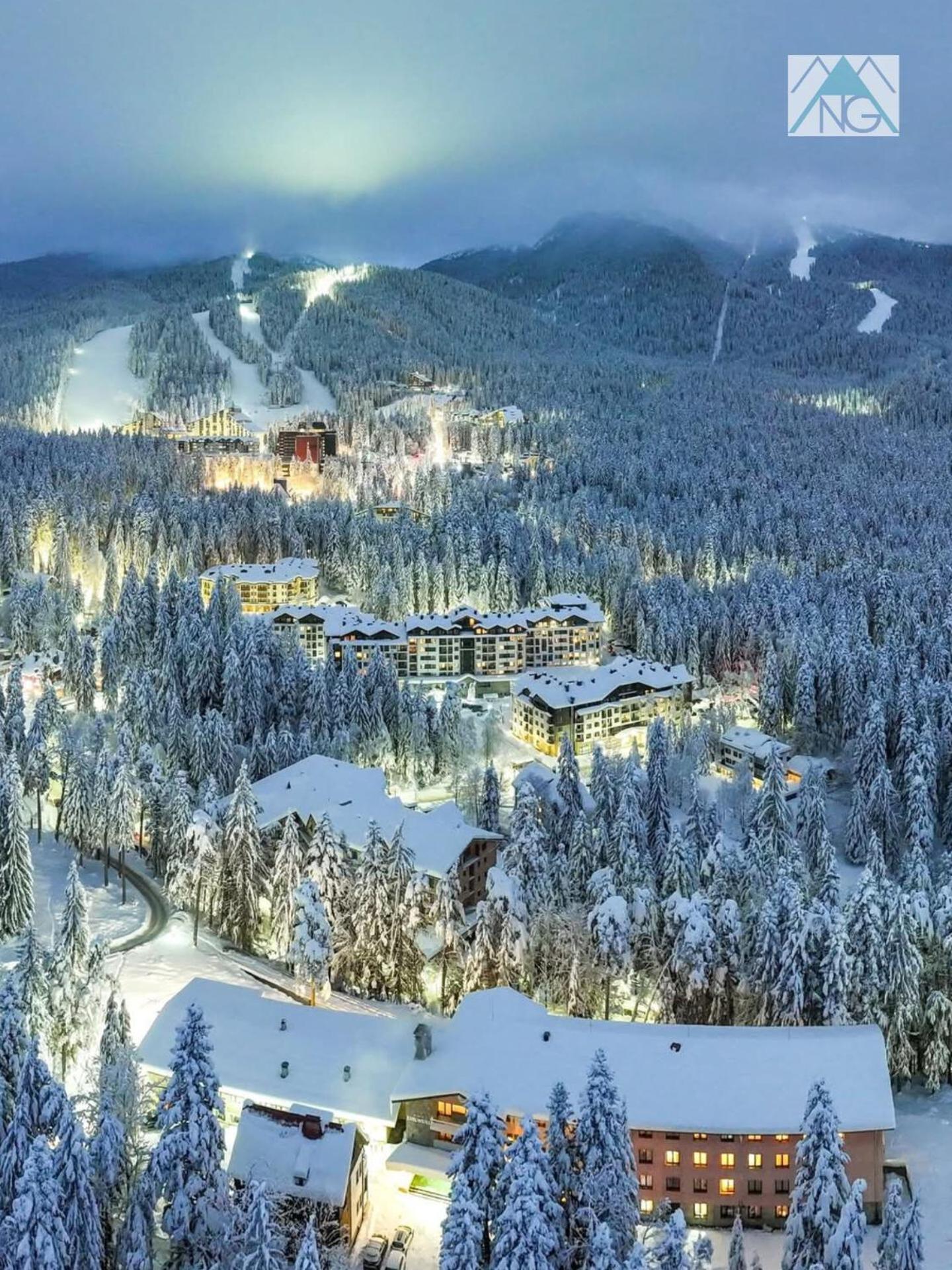 Pinewood Ang Luxurious Apartment A43, Borovets Gardens ภายนอก รูปภาพ
